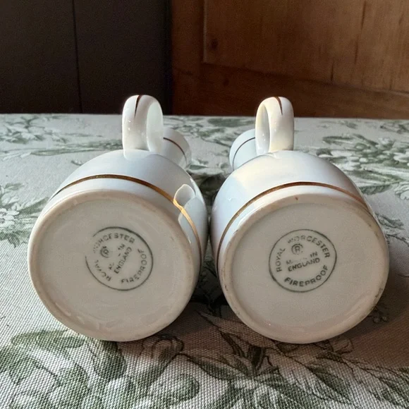 Vintage French Decor Bundle - Picture 5 of 7